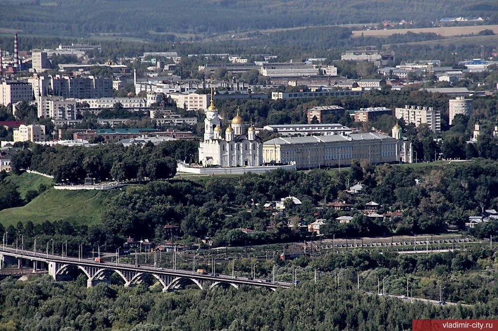 Вид на город со стороны реки Клязьма. Фото Петра Соколова, фотоклуб "Владимир"