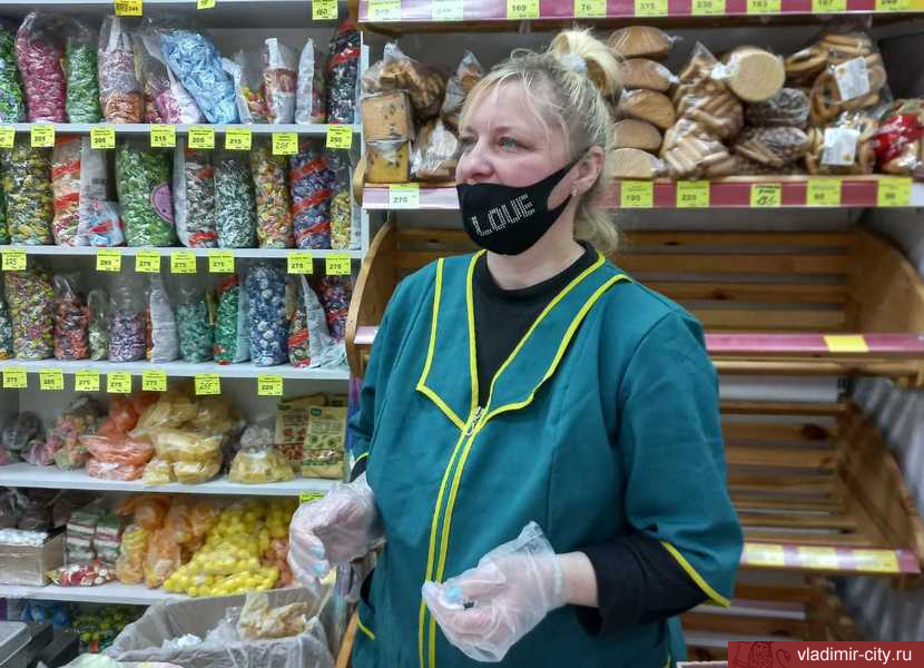 В магазинах Владимира идут проверки соблюдения масочного режима