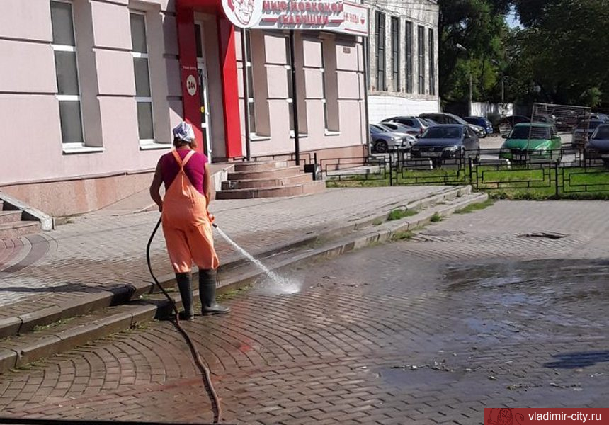 Работы по благоустройству города во Владимире ведутся ежедневно