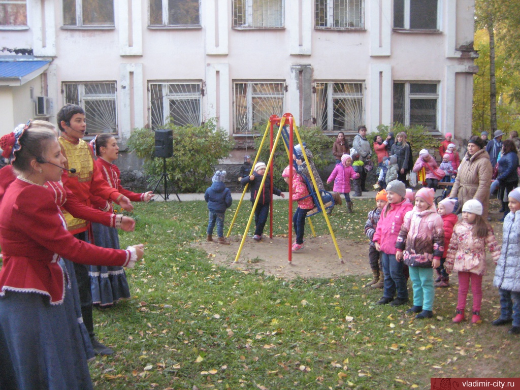 В Октябрьском районе открыта ещё одна детская площадка