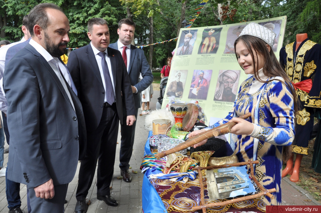 Фестиваль «Многоликий Владимир» продемонстрировал единство и дружбу народов