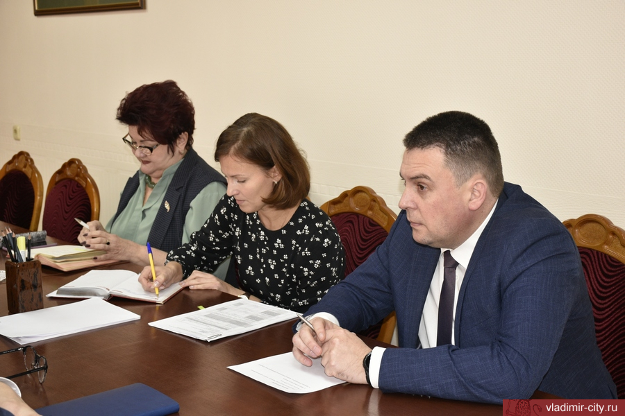 Глава города Владимира Дмитрий Наумов провел рабочую встречу с вице-губернаторами Владимирской области