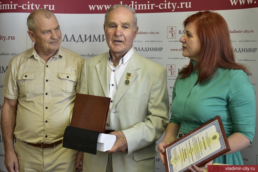 Владимирским спортсменам и тренерам вручены почетные награды